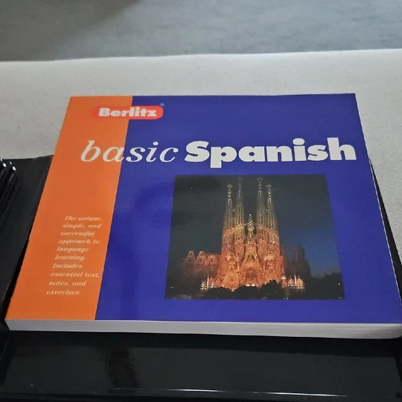 Basic Spanish Audio Course With Guide Lesson Workbook - Picture 4 of 4
